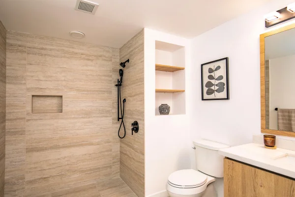 Eddy Redondo Residences - Redondo Beach California 